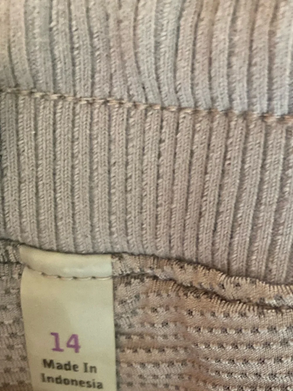 Athleta Gray Utility Cargo Skort Size 14 Hiking Travel Zip Pockets